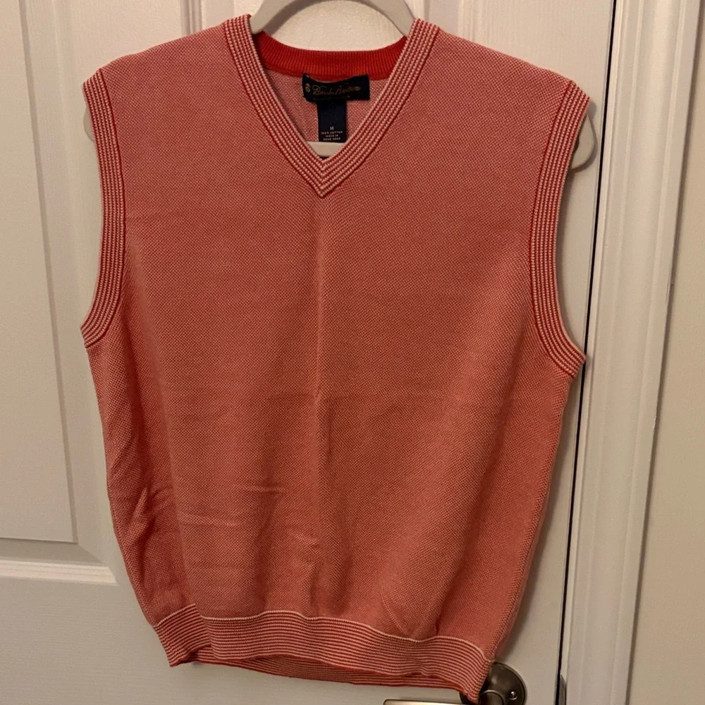 Brooks Brothers Men's Coral V-Neck Sweater Vest